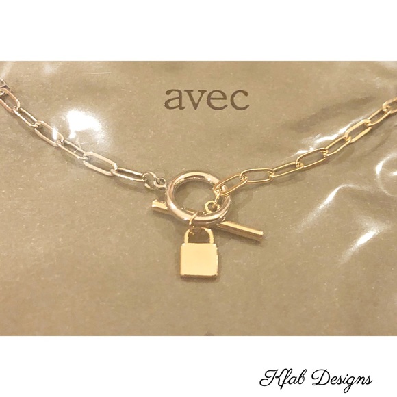 ❤️LAST! Padlock Toggle Two Tone Chain Necklace! - Picture 6 of 6